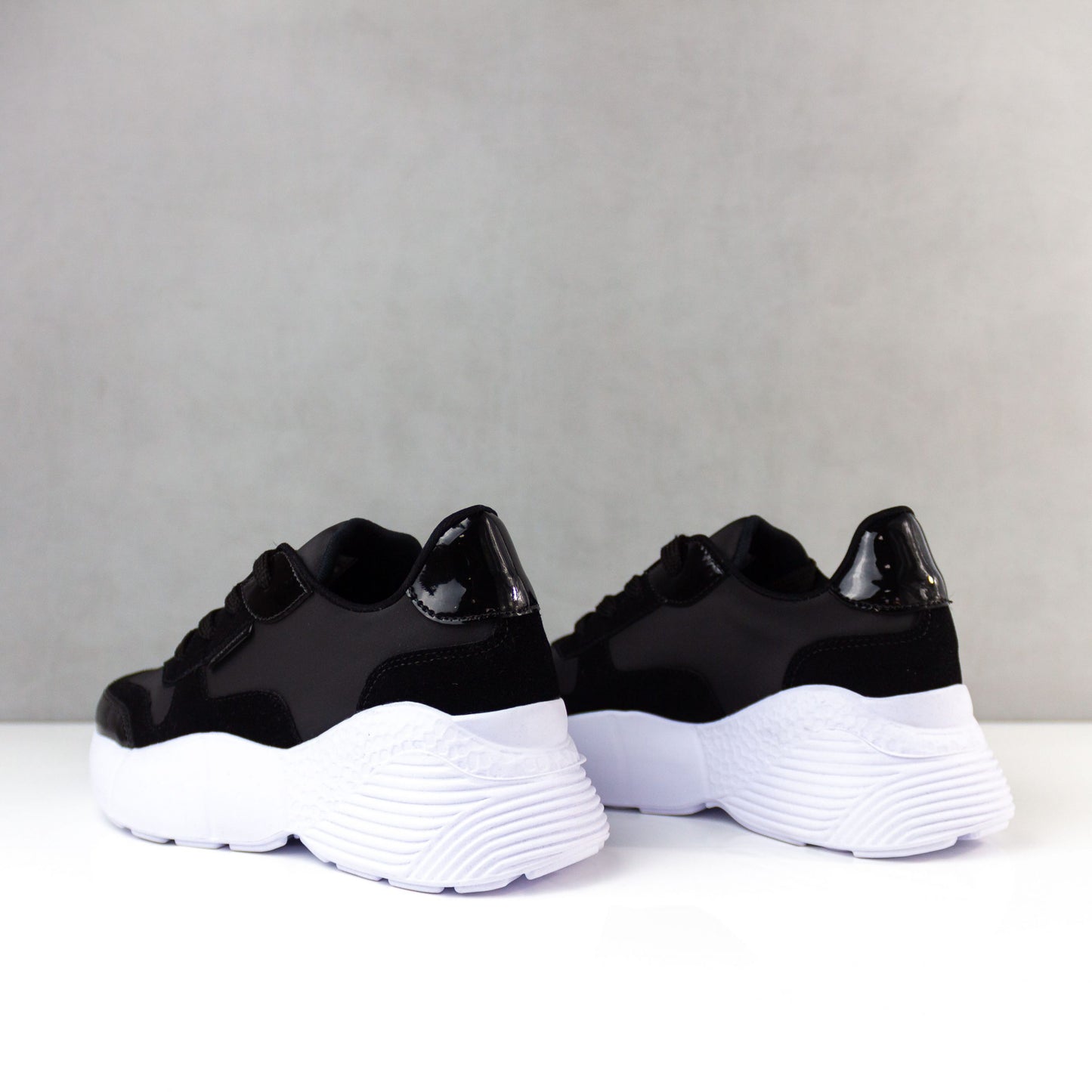 TENIS PARA MUJER FENIX NEGRO