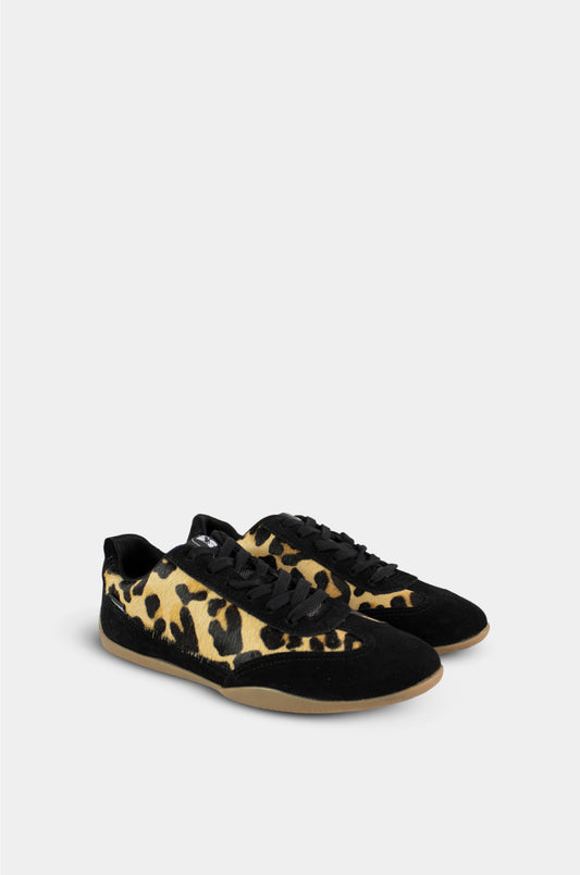TENIS PARA MUJER IRIA CUERO NEGRO