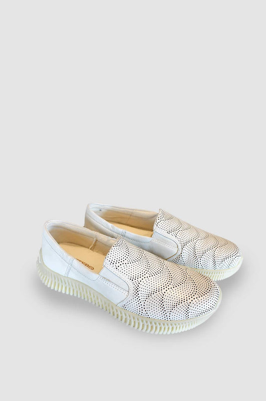 ZAPATOS PARA MUJER SARAY CUERO BEIGE