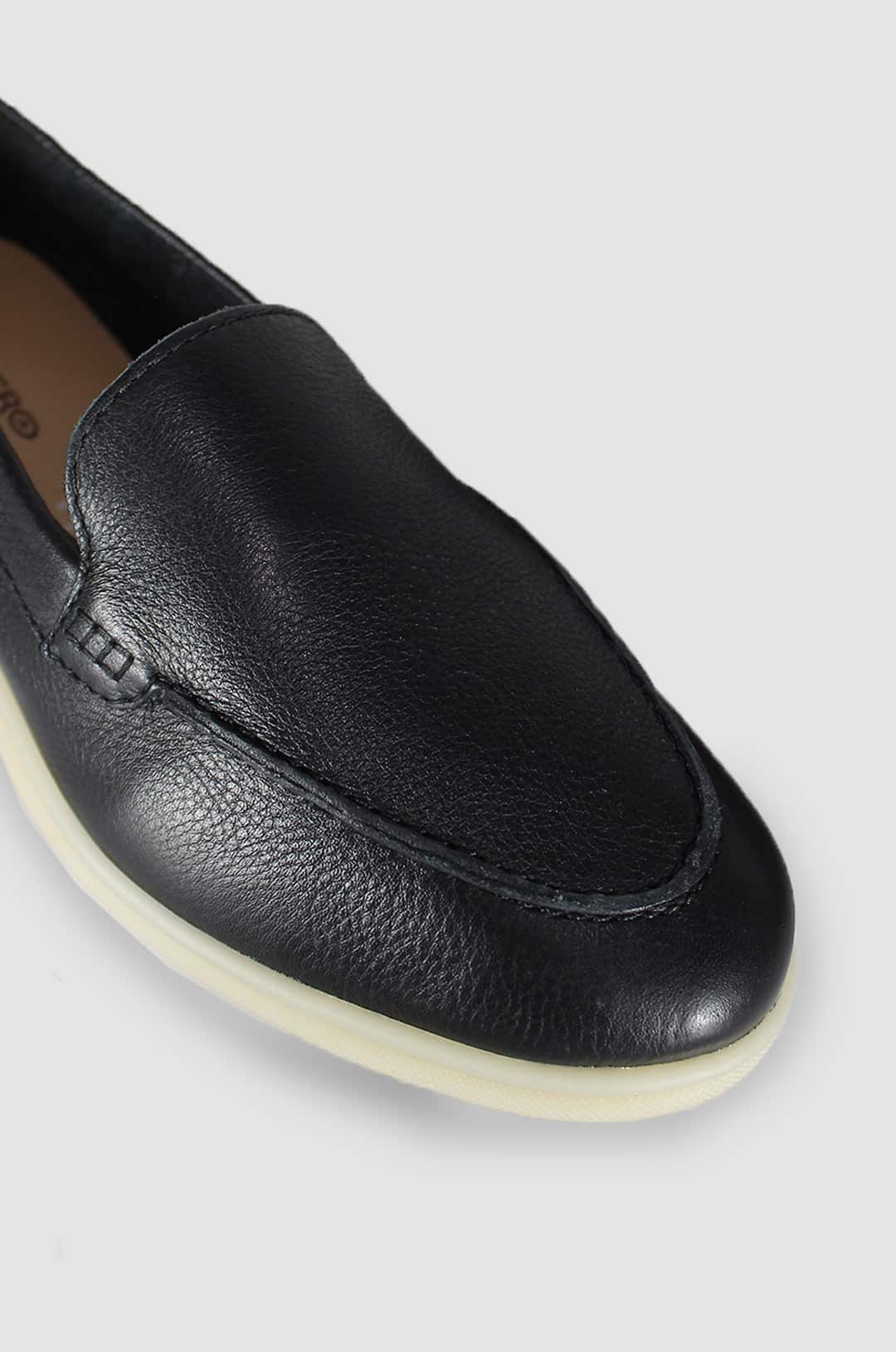 ZAPATOS PARA MUJER VIREL CUERO NEGRO