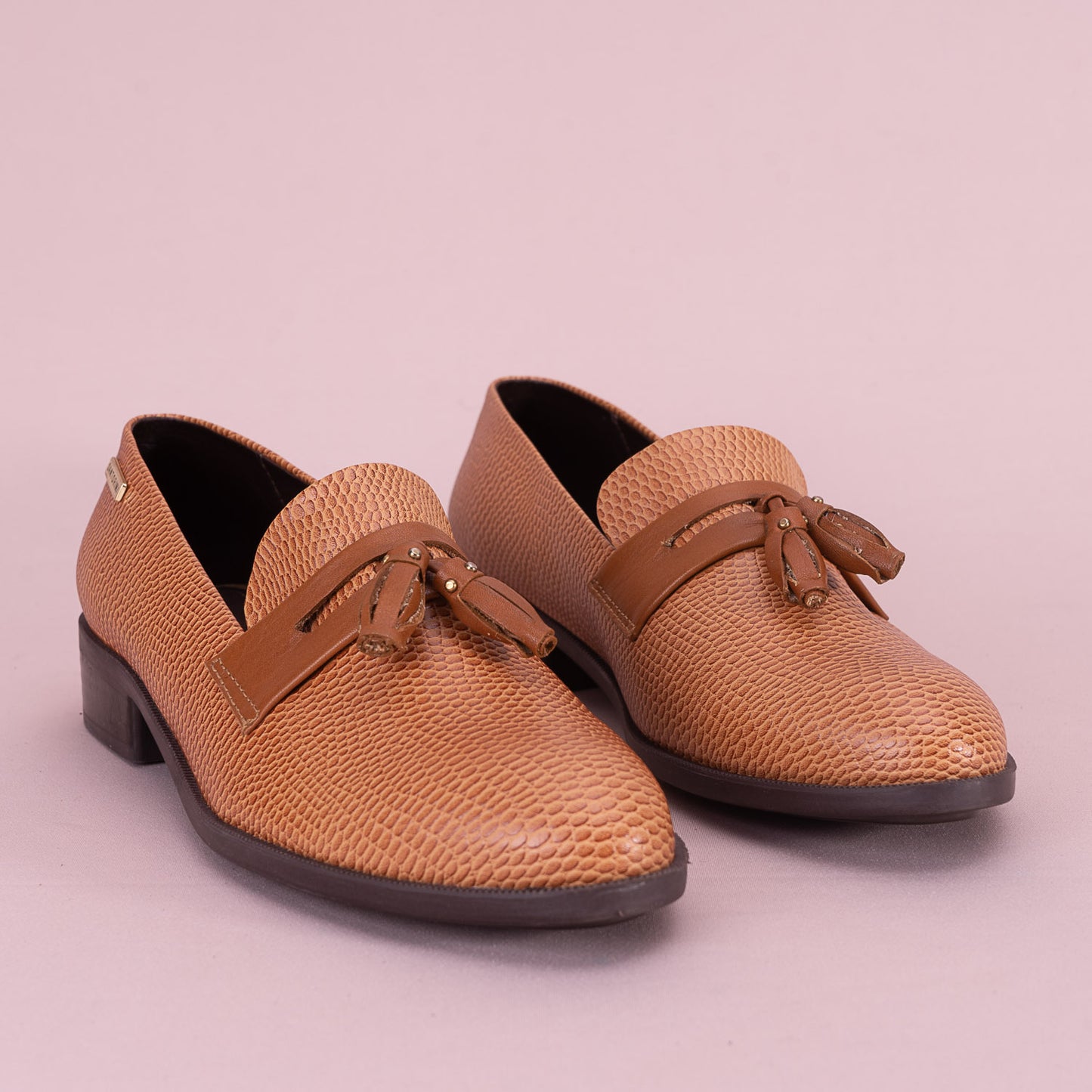 ZAPATOS PARA MUJER ARICIA BEIGE