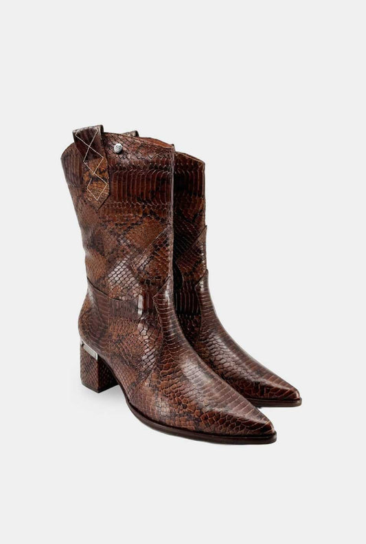 BOTAS PARA MUJER VALKIRIA CUERO CAFÉ