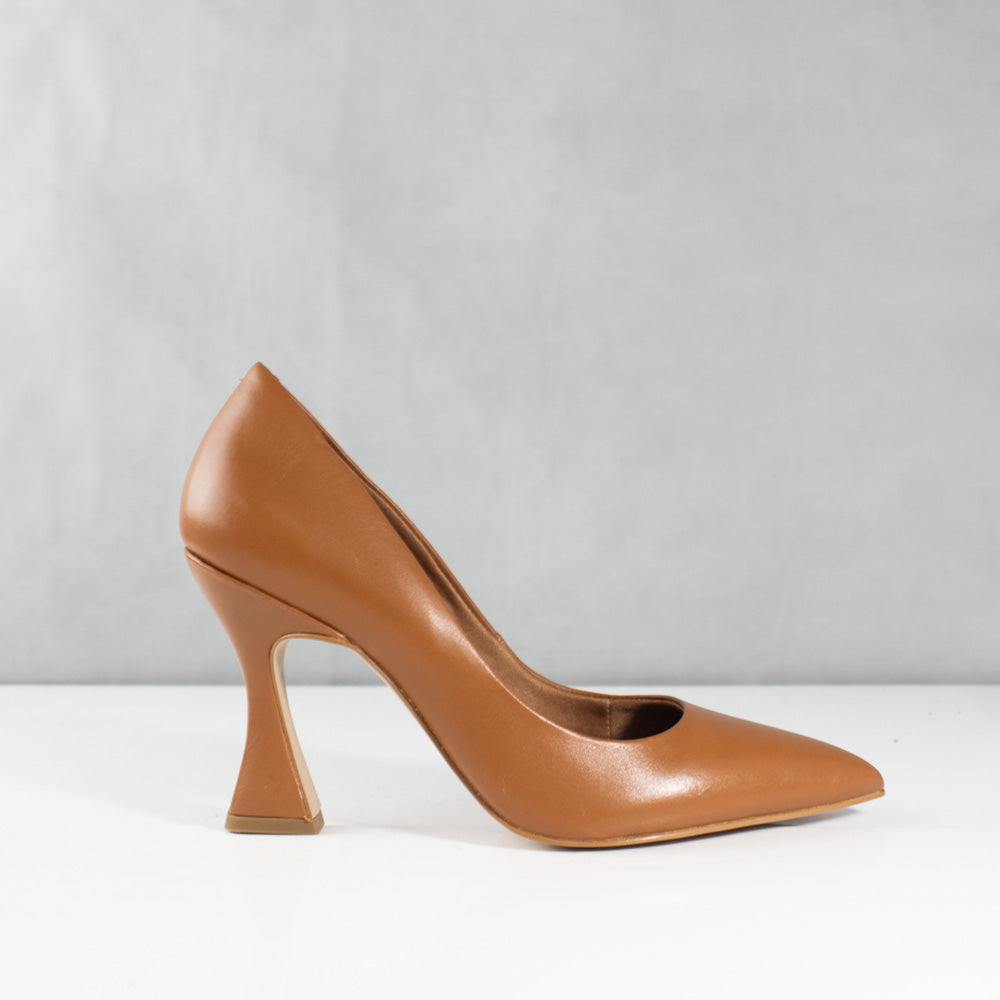 TACONES PARA MUJER LUCIA CUERO CAMEL