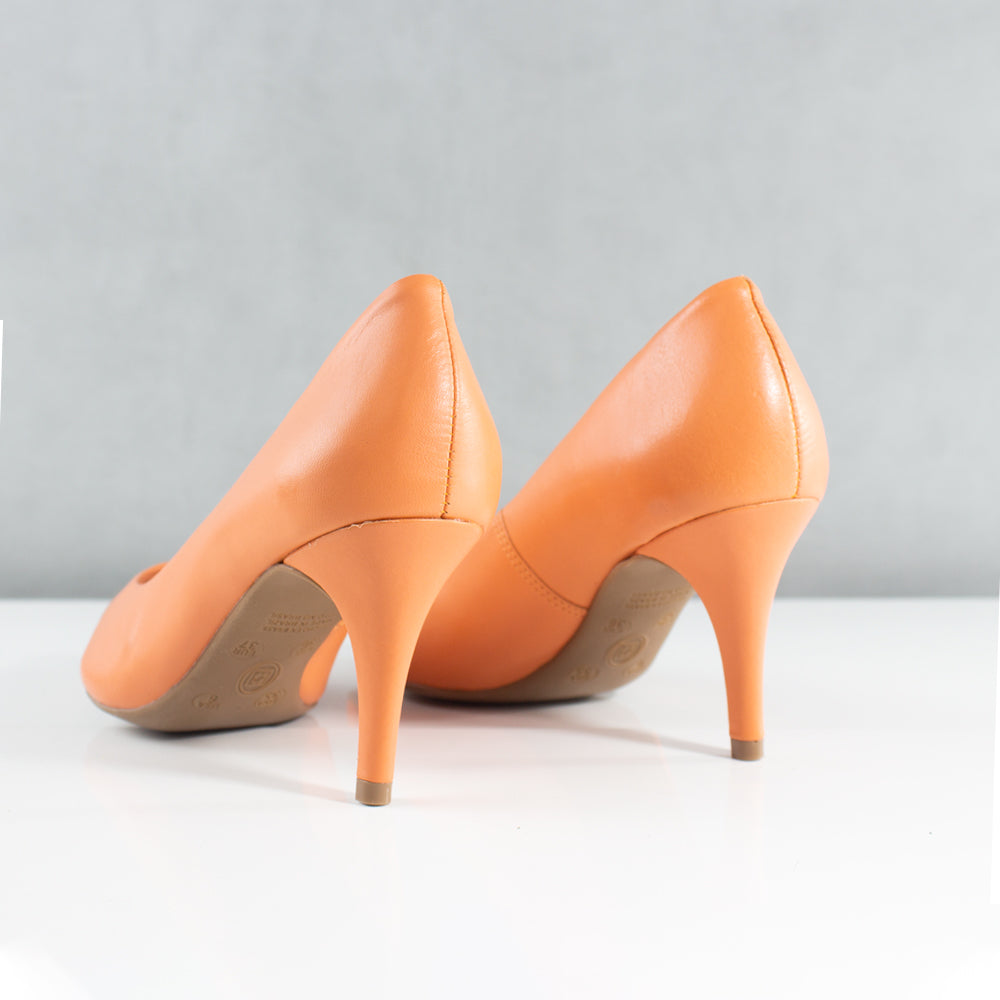 TACONES PARA MUJER GIOGINA CUERO NARANJA