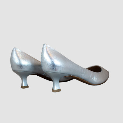 TACONES PARA MUJER RUNEA CUERO PLATA