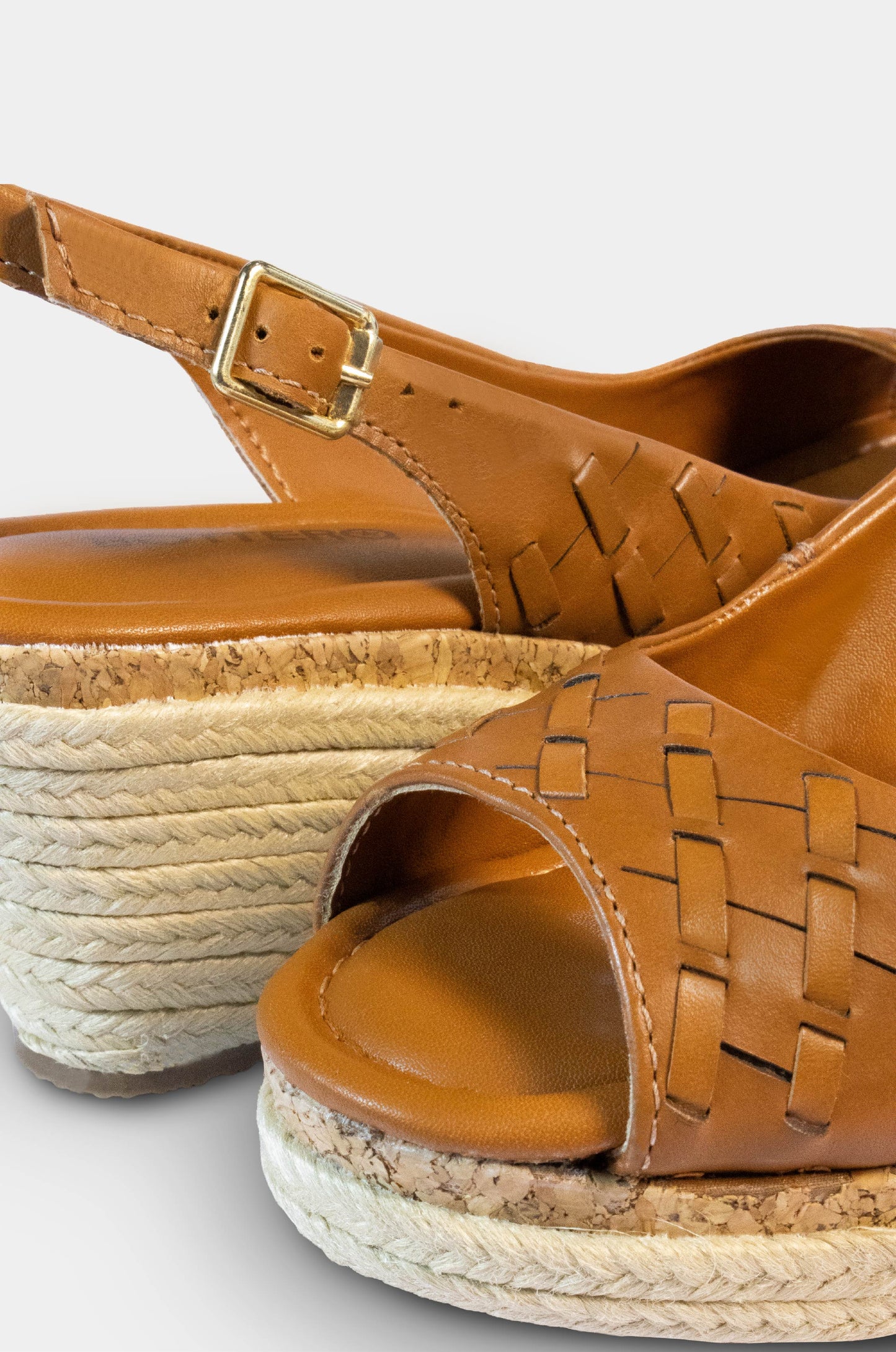 SANDALIAS PARA MUJER COMFY CUERO CANELA