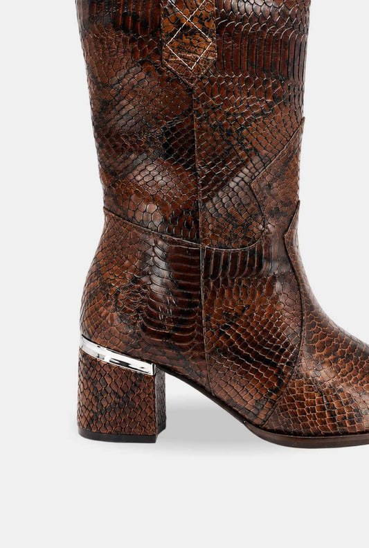 BOTAS PARA MUJER VALKIRIA CUERO CAFÉ