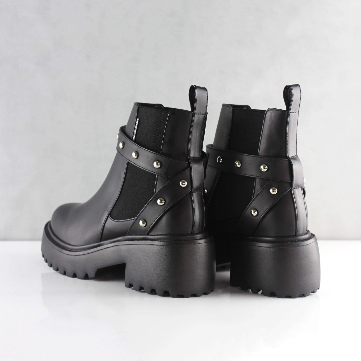 BOTINES PARA MUJER SUSAN CUERO NEGRO