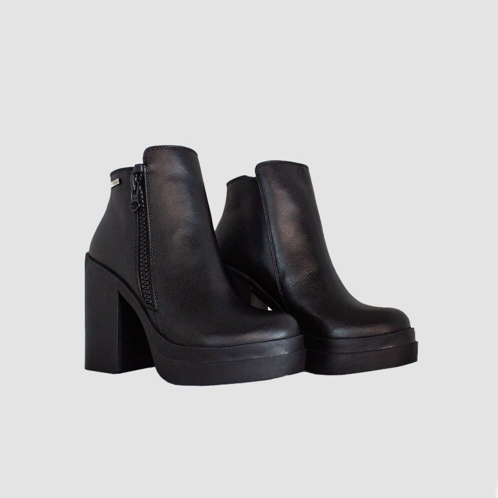 BOTINES PARA MUJER ONIO CUERO NEGRO