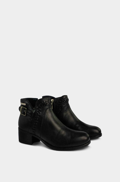 BOTINES PARA MUJER SATEL CUERO NEGRO