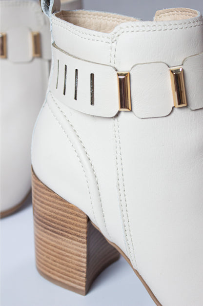 BOTINES PARA MUJER ALANA CUERO BEIGE