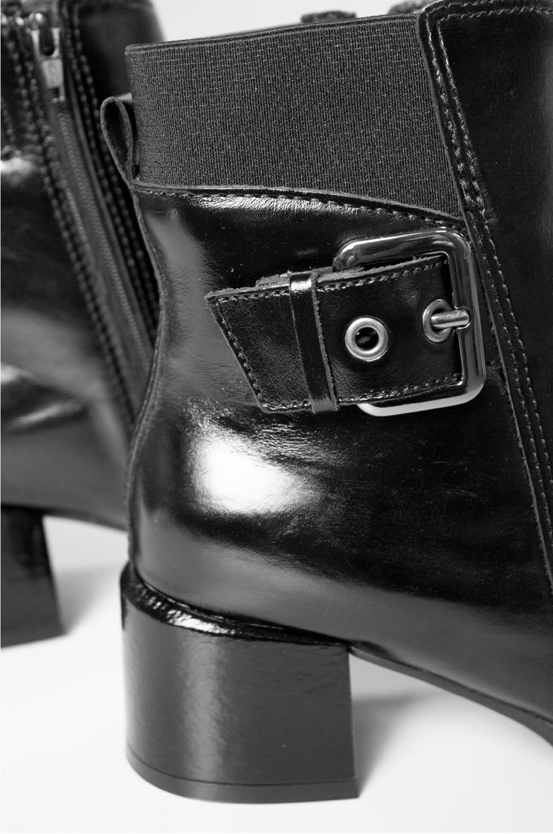 BOTINES PARA MUJER CLARICE CUERO NEGRO