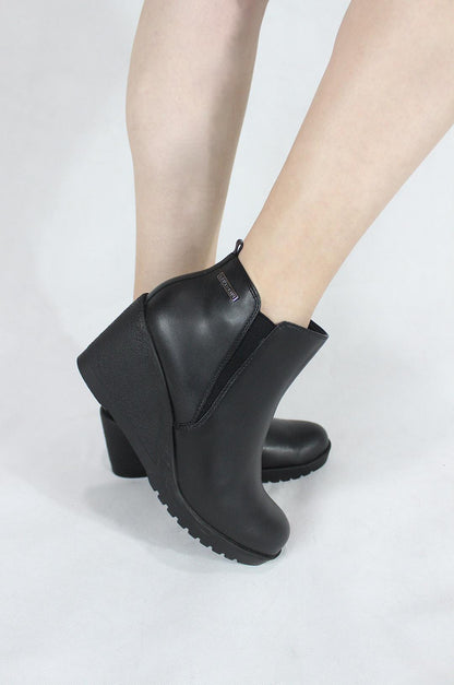 BOTINES PARA MUJER MANUELA NEGRO