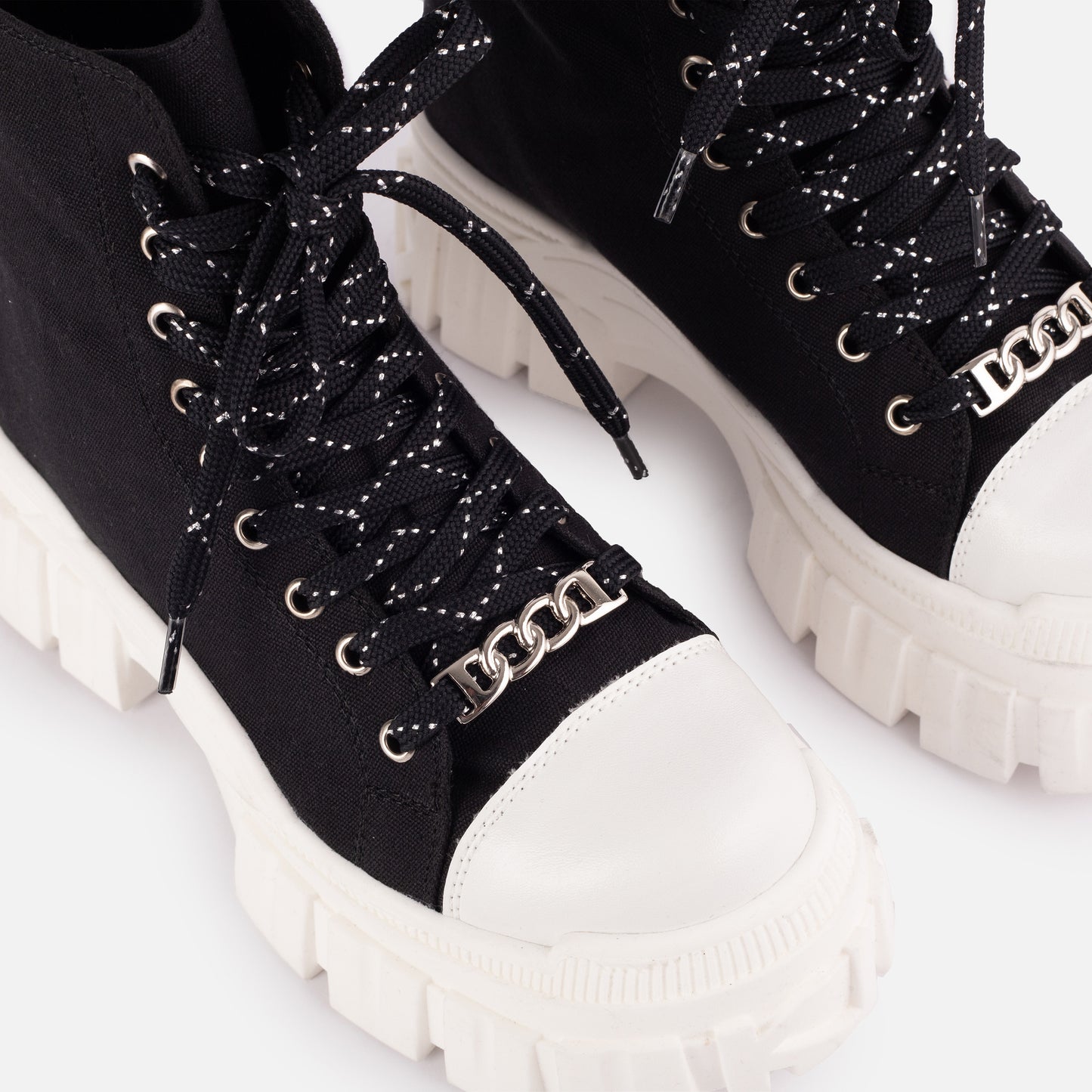 BOTINES PARA MUJER CHAVIN NEGRO