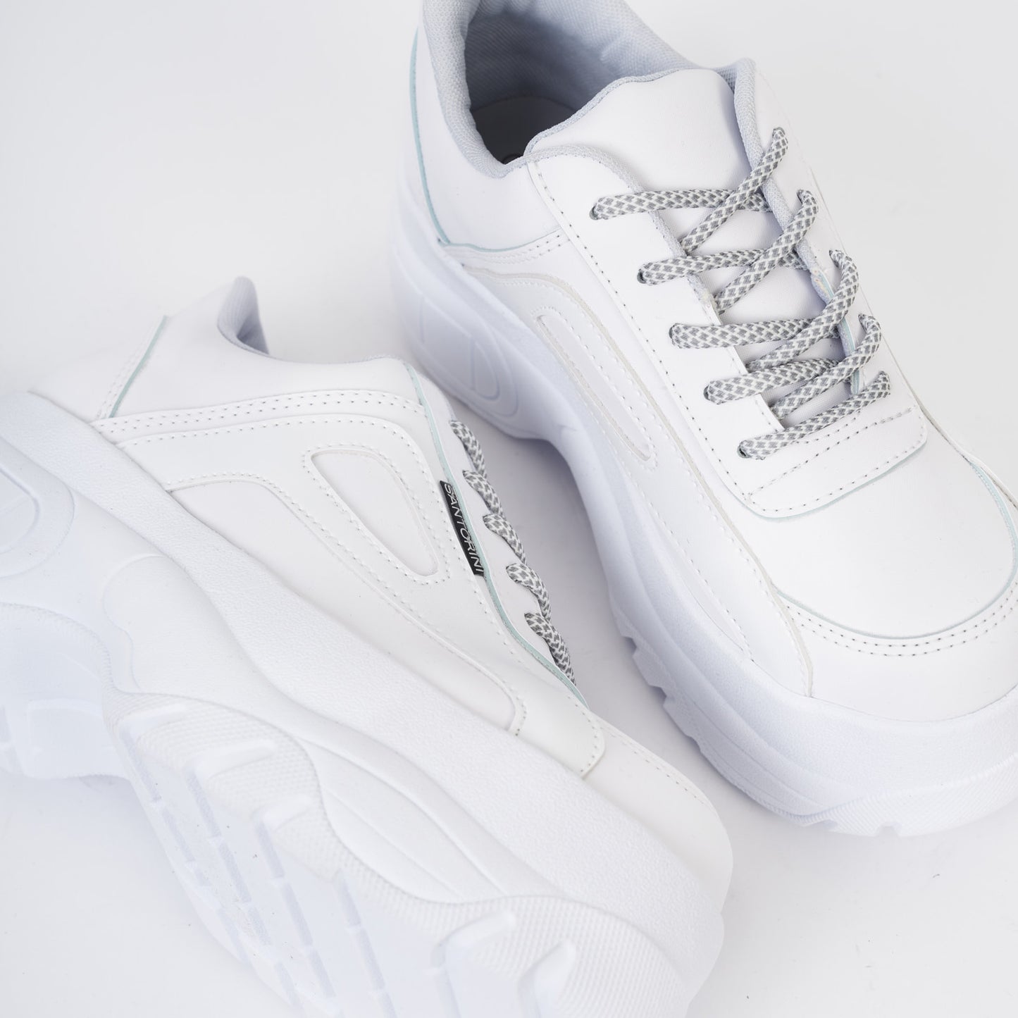 TENIS PARA MUJER NEMESIS BLANCO