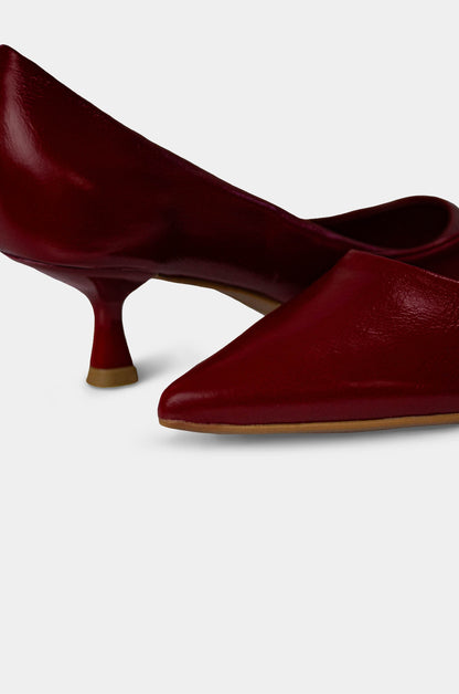 TACONES PARA MUJER ISADORA CUERO VINOTINTO