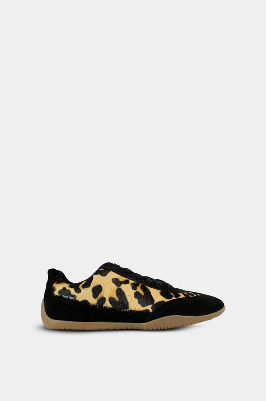 TENIS PARA MUJER IRIA CUERO NEGRO